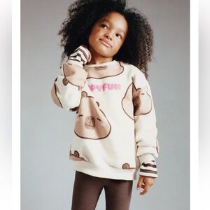 Zara CAPYBARA CAPYFUN © RIB SWEATSHIRT AND LEGGING SET